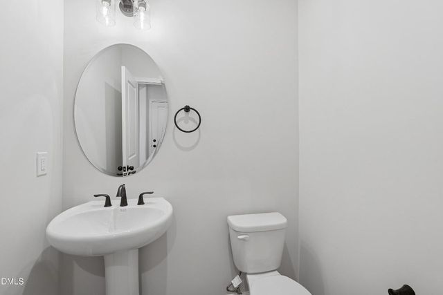 40 Wandering Way, Pittsboro, NC 27312