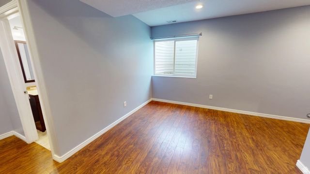 11664 S LAKE RUN RD, South Jordan, UT 84009