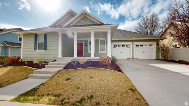 11664 S LAKE RUN RD, South Jordan, UT 84009