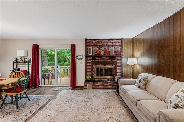 38465 W 112th Street, Richmond, MO 64085