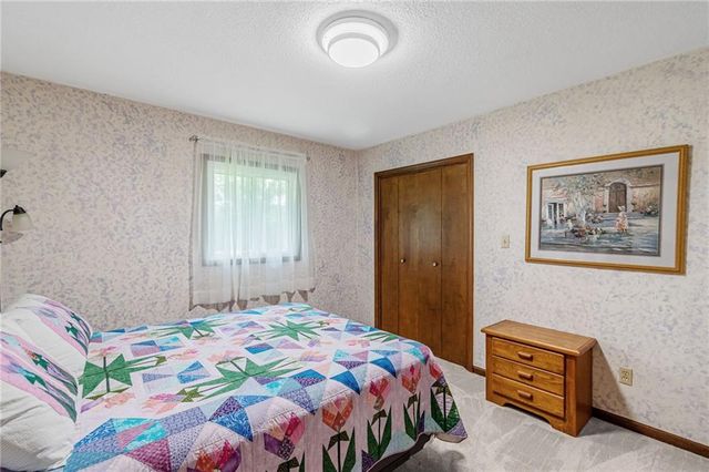 38465 W 112th Street, Richmond, MO 64085
