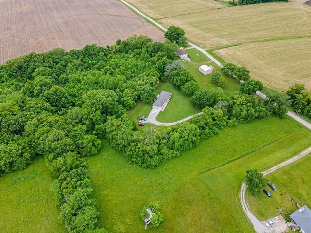 38465 W 112th Street, Richmond, MO 64085