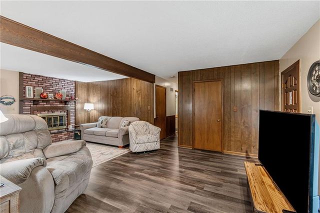 38465 W 112th Street, Richmond, MO 64085
