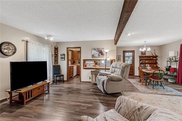 38465 W 112th Street, Richmond, MO 64085