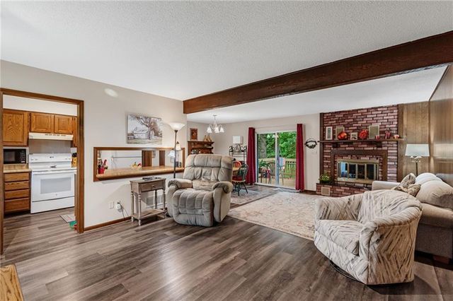 38465 W 112th Street, Richmond, MO 64085