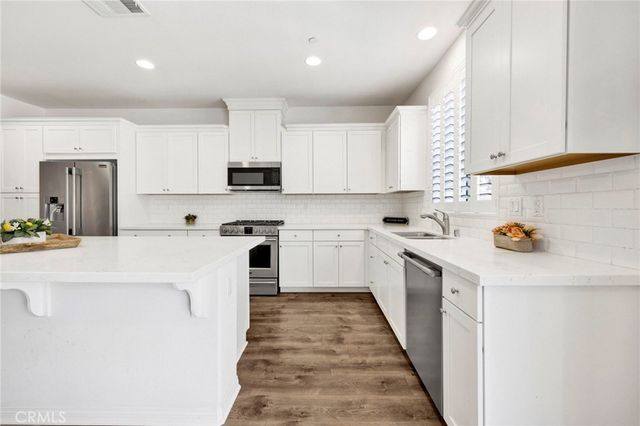 6724 N Glasner Lane, West Hills, CA 91307