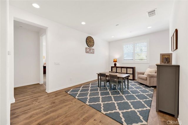6724 N Glasner Lane, West Hills, CA 91307
