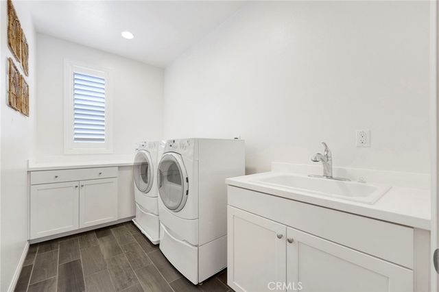 6724 N Glasner Lane, West Hills, CA 91307