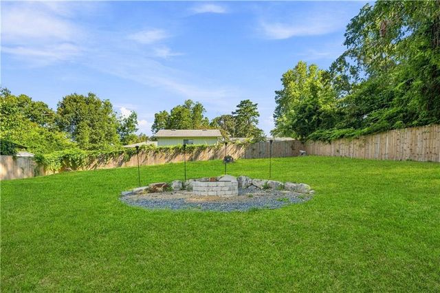 2600 Farn Drive, Ellenwood, GA 30294