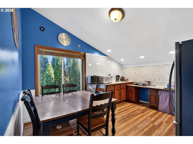 205 FARWEST St, North Bonneville, WA 98639