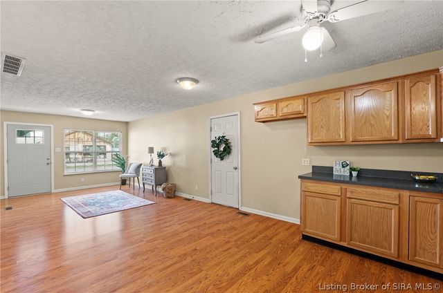 115 Popp Avenue, Sellersburg, IN 47172