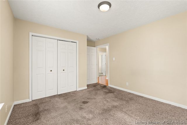 115 Popp Avenue, Sellersburg, IN 47172