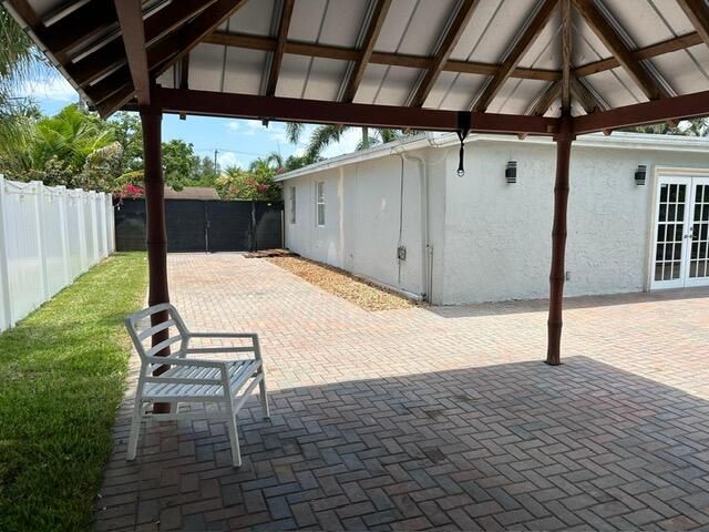 2545 PALM Road, West Palm Beach, FL 33406