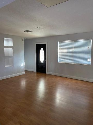 2545 PALM Road, West Palm Beach, FL 33406