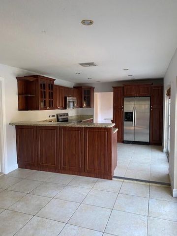 2545 PALM Road, West Palm Beach, FL 33406