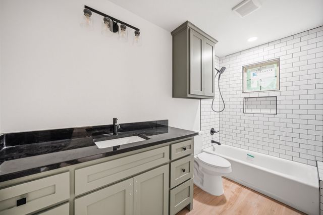 1503 E 9th Avenue, Corsicana, TX 75110