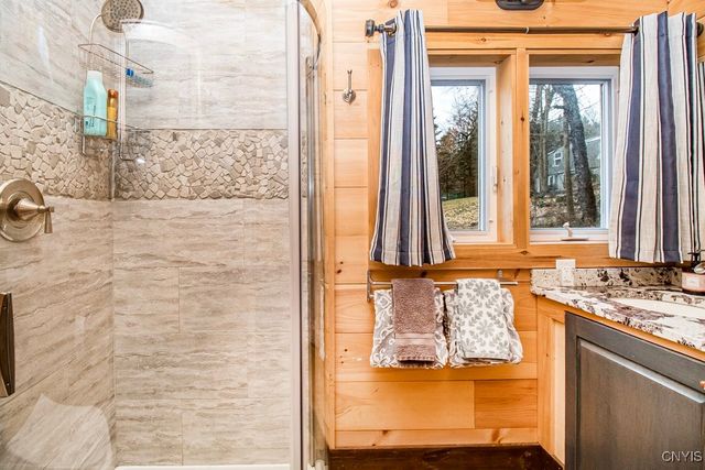 2964 West Lake Road, Cazenovia, NY 13035