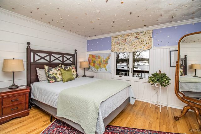 2964 West Lake Road, Cazenovia, NY 13035