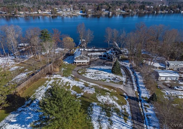2964 West Lake Road, Cazenovia, NY 13035