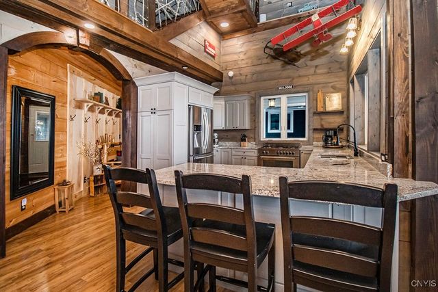 2964 West Lake Road, Cazenovia, NY 13035