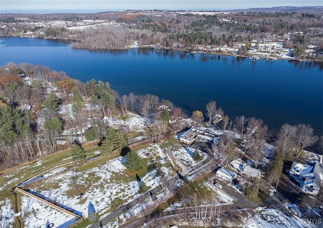 2964 West Lake Road, Cazenovia, NY 13035