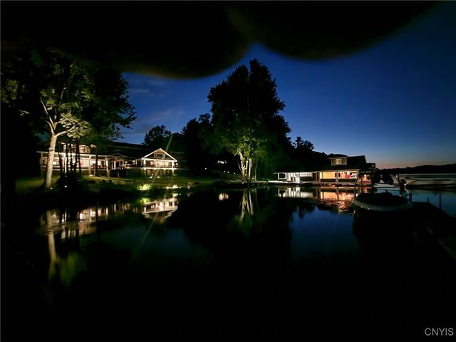 2964 West Lake Road, Cazenovia, NY 13035