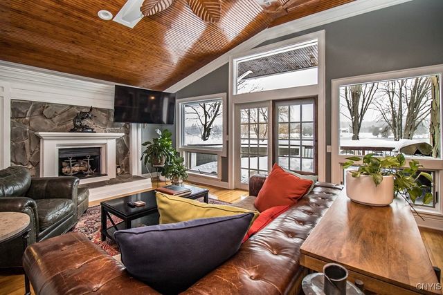 2964 West Lake Road, Cazenovia, NY 13035