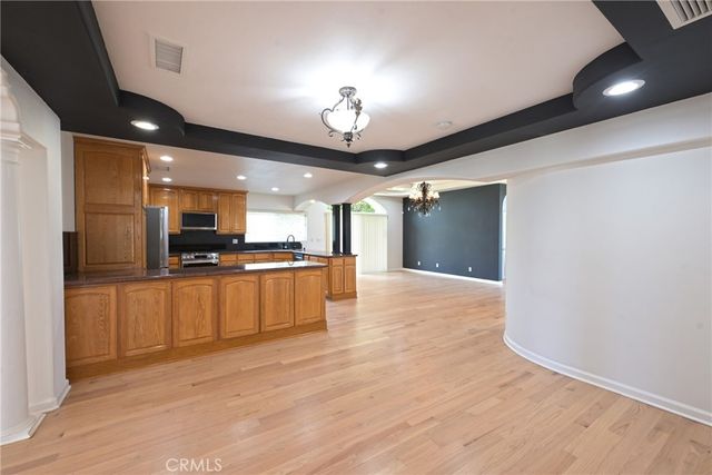 9457 Gotham, Downey, CA 90241