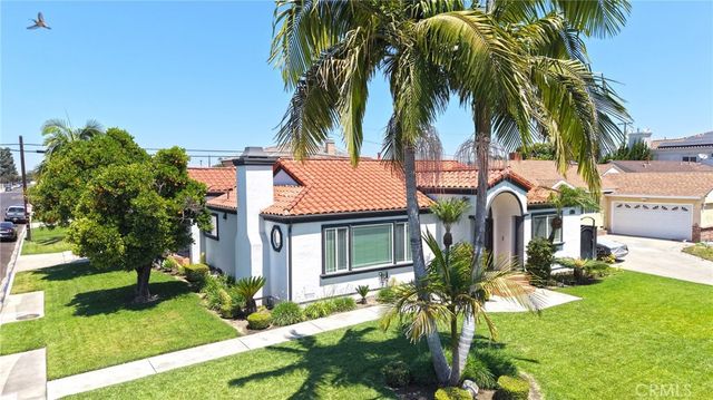 9457 Gotham, Downey, CA 90241