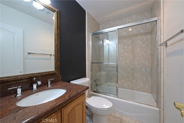 9457 Gotham, Downey, CA 90241