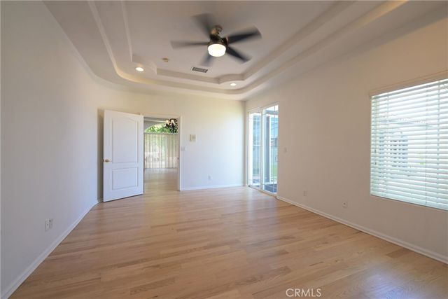 9457 Gotham, Downey, CA 90241