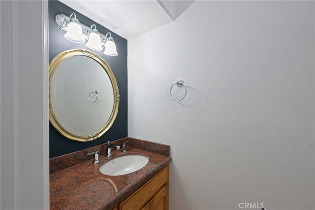 9457 Gotham, Downey, CA 90241