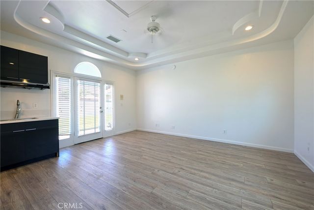 9457 Gotham, Downey, CA 90241