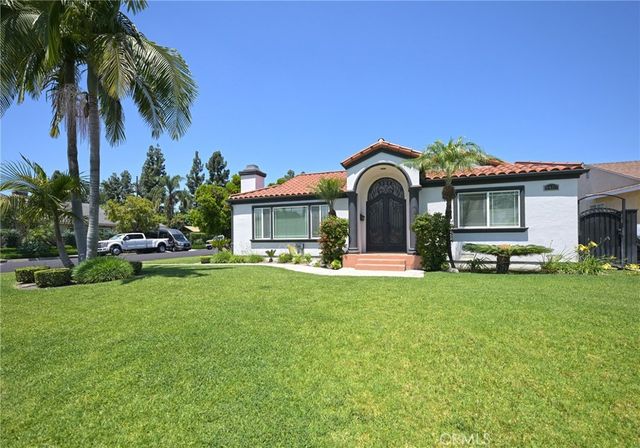 9457 Gotham, Downey, CA 90241