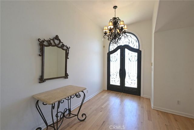 9457 Gotham, Downey, CA 90241