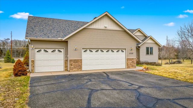 17237 River View Lane SE, Big Lake, MN 55309