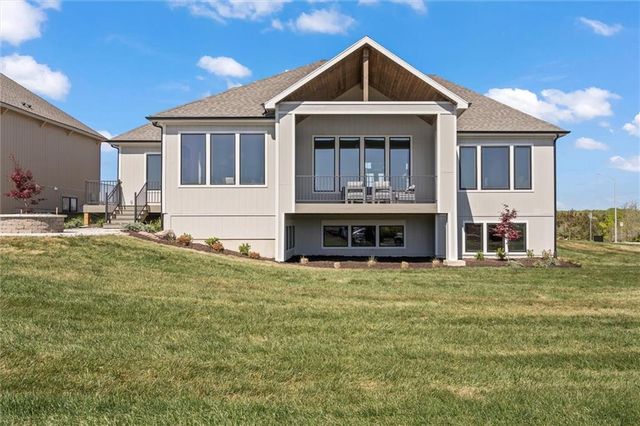 7942 Millridge Street, Shawnee, KS 66220