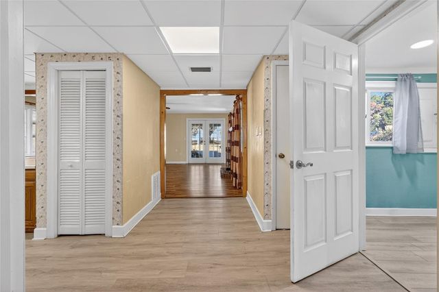 1542 LAKE ARIANA BOULEVARD, Auburndale, FL 33823