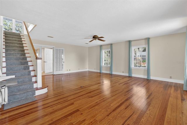 1542 LAKE ARIANA BOULEVARD, Auburndale, FL 33823