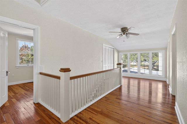 1542 LAKE ARIANA BOULEVARD, Auburndale, FL 33823