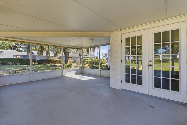 1542 LAKE ARIANA BOULEVARD, Auburndale, FL 33823