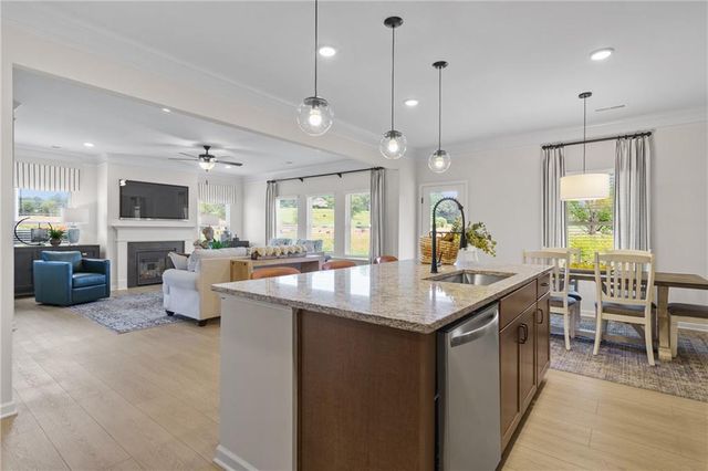 1300 Centerstone Lane, Chattanooga, TN 37302