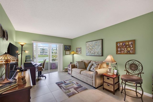 101 Wellington C, West Palm Beach, FL 33417