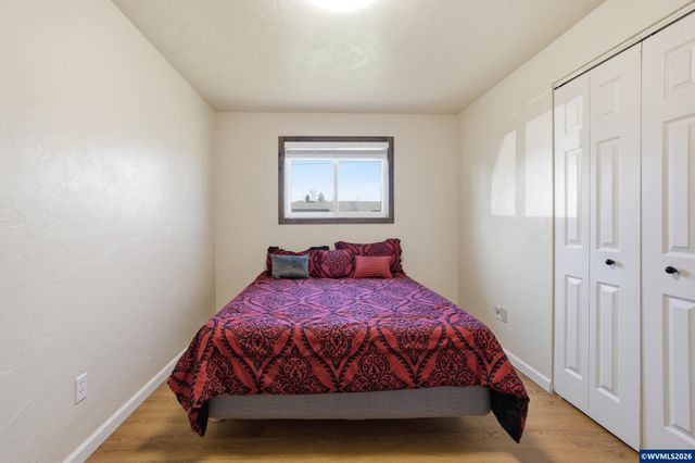 3795 Spicer Dr SE, Albany, OR 97322