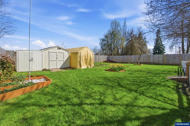 3795 Spicer Dr SE, Albany, OR 97322