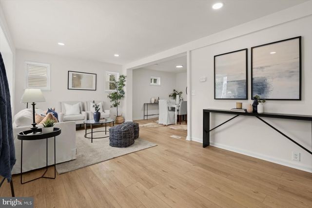 1512 NEIGHBORS AVE, Baltimore, MD 21237
