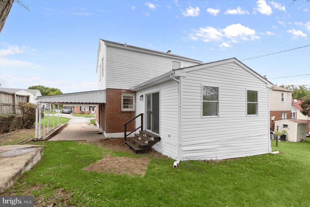 Image 27 of property listing at 1512 NEIGHBORS AVE, Baltimore, MD 21237