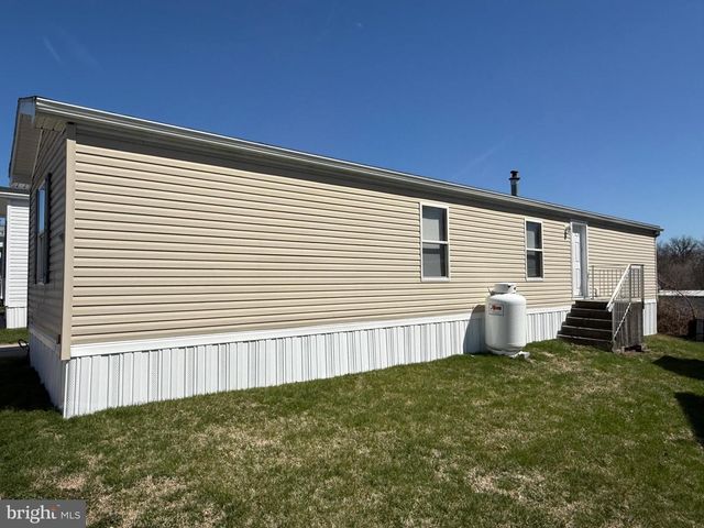 29 TERRACE DR, Phoenixville, PA 19460