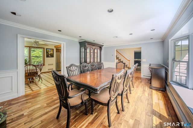 237 Chestnut Hill Road, Stamford, CT 06903