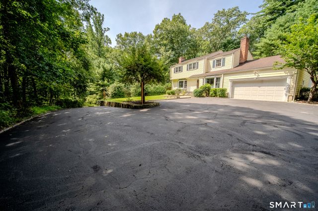 237 Chestnut Hill Road, Stamford, CT 06903